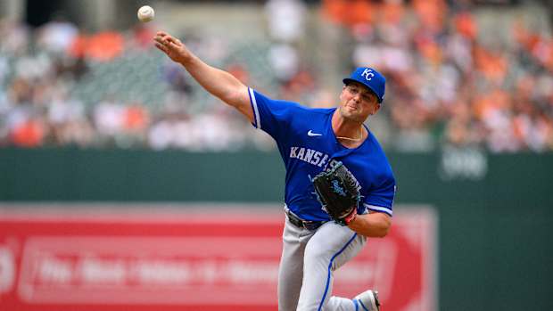 Chicago White Sox pitcher Mike Mayers